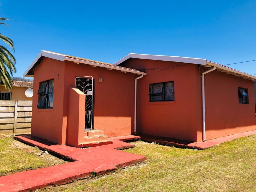 2 Bedroom Property for Sale in Kwa Nobuhle Eastern Cape
